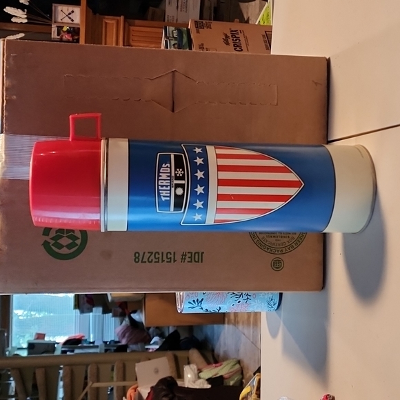 Thermos Kitchen Vintage 975 Kingseely Thermos Patriotic America Red